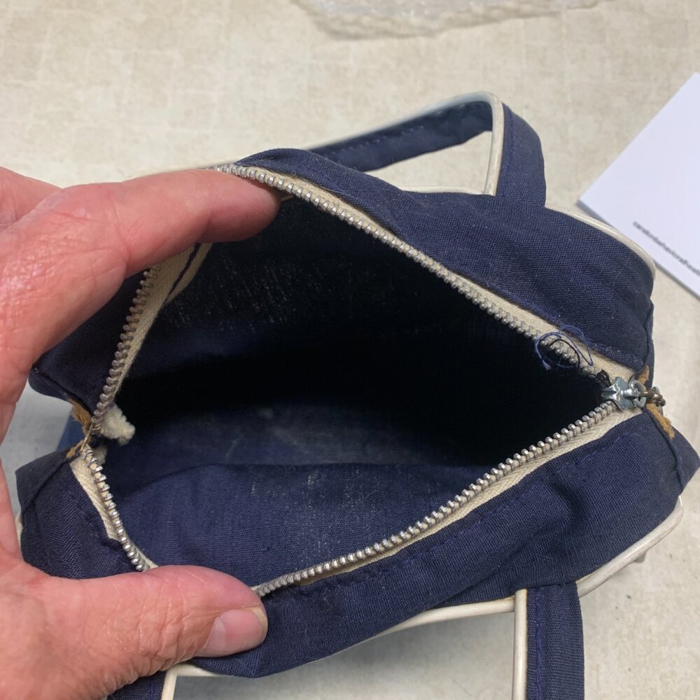 Vintage American Airline AA Textile MFG Des Moines Iowa Souvenir Mini Travel Bag - Picture 9 of 10